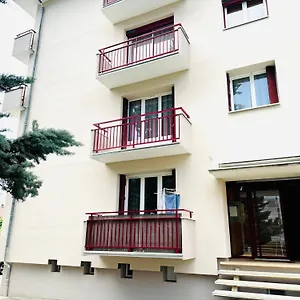 https://le-white-cosy-a-5-minutes-du-lac.hotels-rhonealpes.com